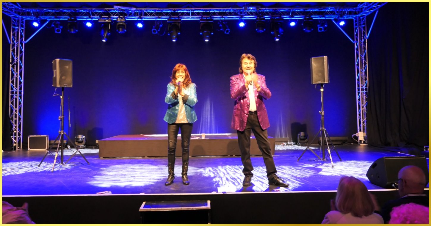 Ian und Marina singen auf groer Bhne in Vellmar..