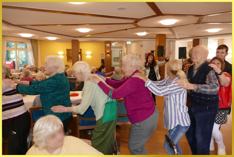 Erdbeerfest mit Polonaise.